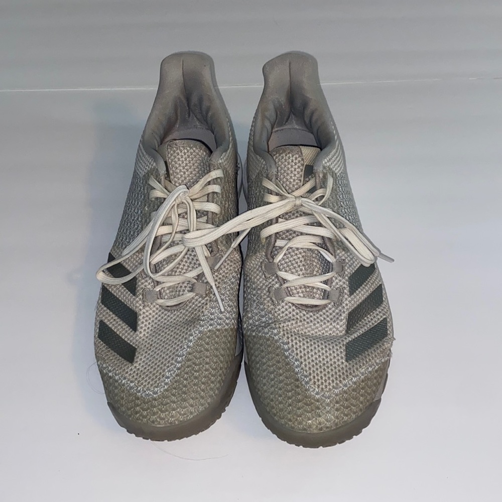 Adidas shoes - Picture 1 of 5